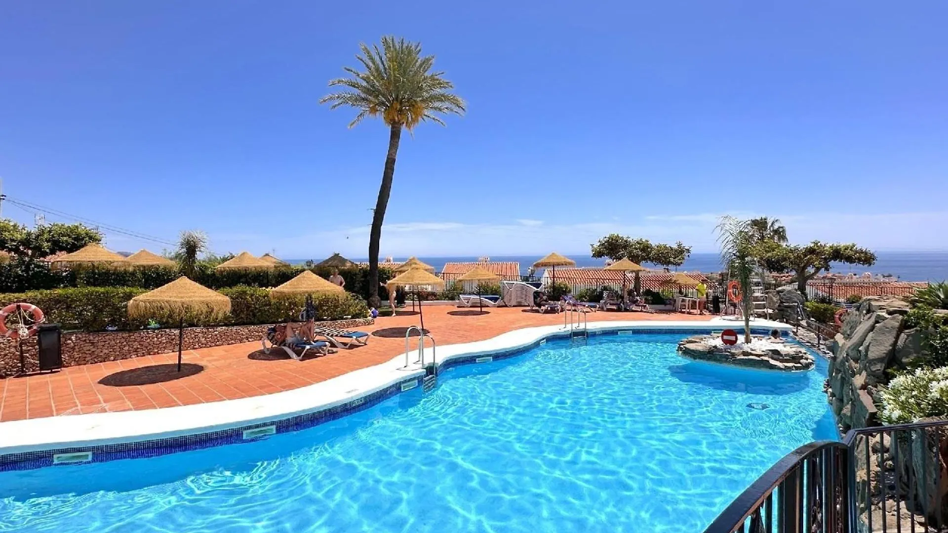 Ferienwohnung Fuer 4 Personen Ca 80 Qm In Nerja, Andalusien Costa Del Sol